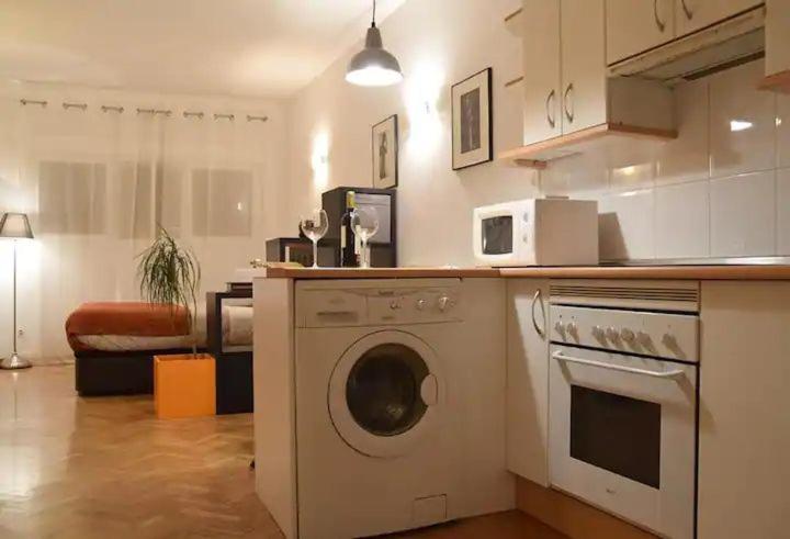 Estudio Acogedor Y Luminoso Lejlighed Madrid Eksteriør billede
